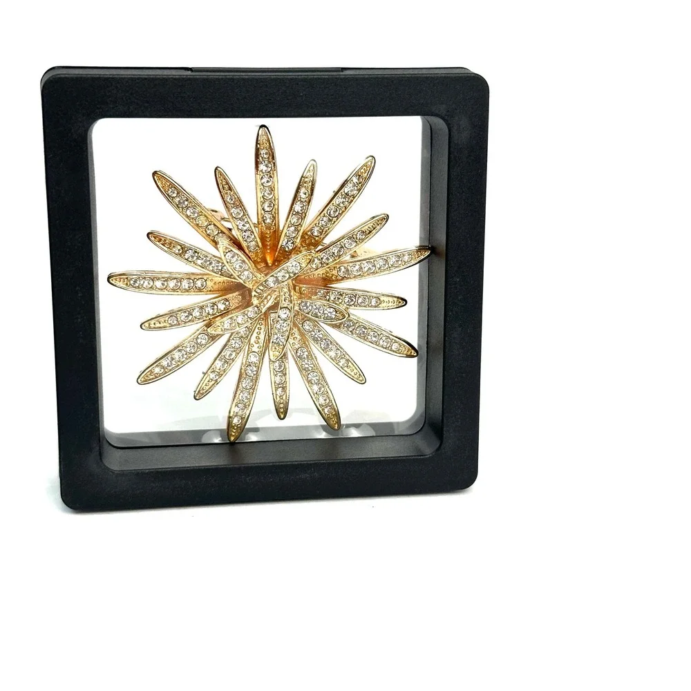 Starburst Brooch Women's OS Gold Excellent Rhinestone Sunburst Celestial Glam